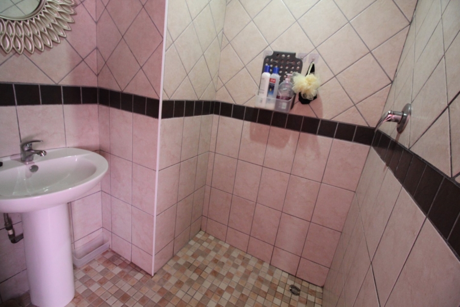 3 Bedroom Property for Sale in Bethelsdorp Eastern Cape